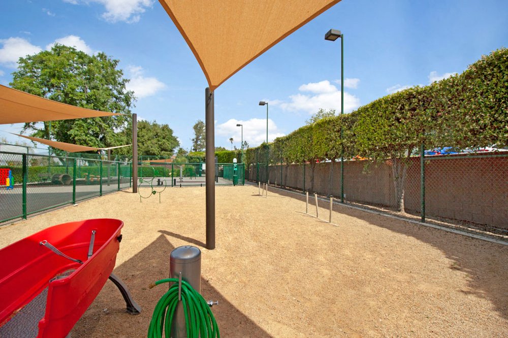 Photos and Video of Del Flora Apartments in Redlands, CA